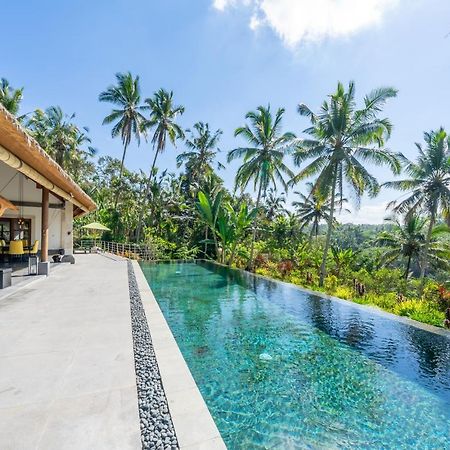 Villa Themma Jungle - Sumptuous 3Br Luxury Villa With Majestic Jungle View North Of Ubud Dış mekan fotoğraf