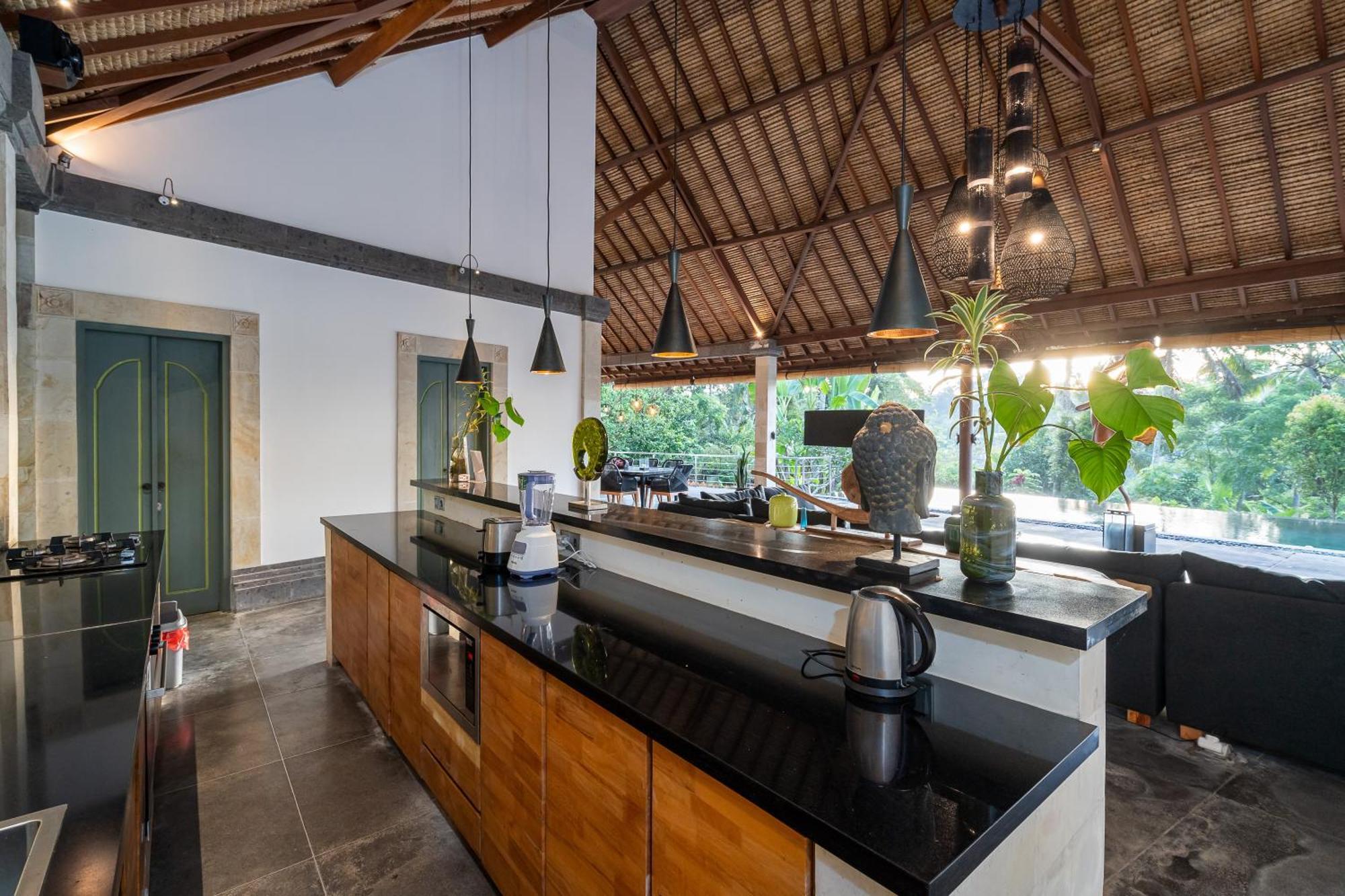 Villa Themma Jungle - Sumptuous 3Br Luxury Villa With Majestic Jungle View North Of Ubud Dış mekan fotoğraf