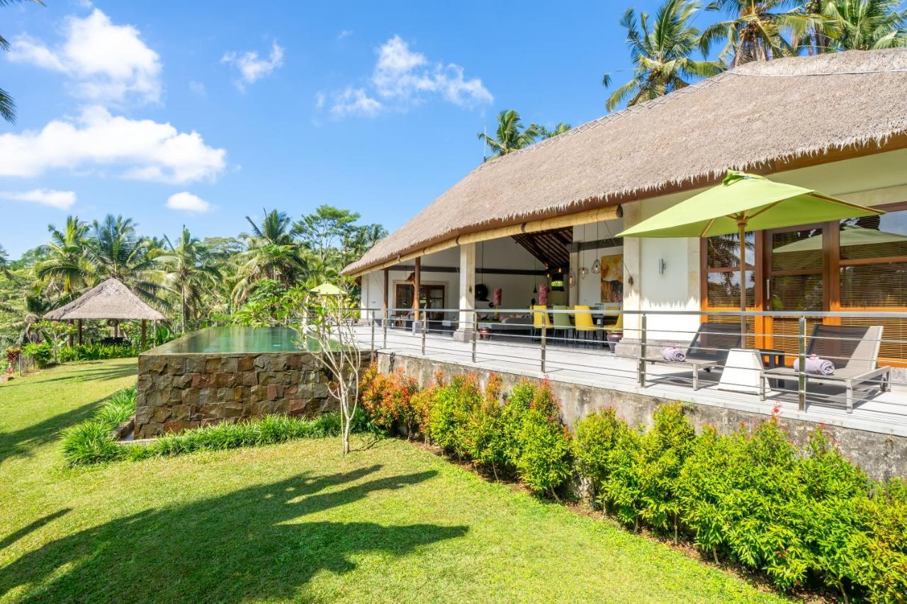 Villa Themma Jungle - Sumptuous 3Br Luxury Villa With Majestic Jungle View North Of Ubud Dış mekan fotoğraf